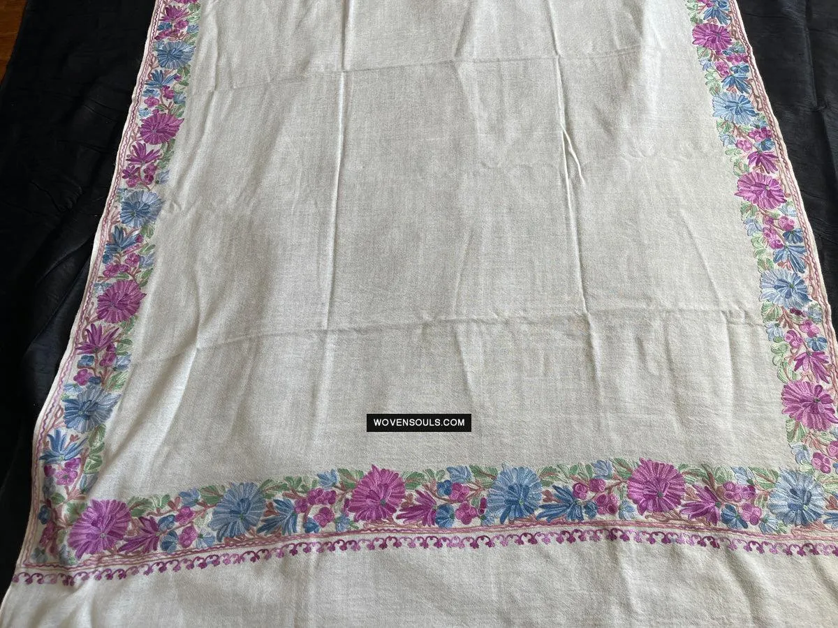 1699 SOLD White Embroidered Stole Shawl - Kashmir