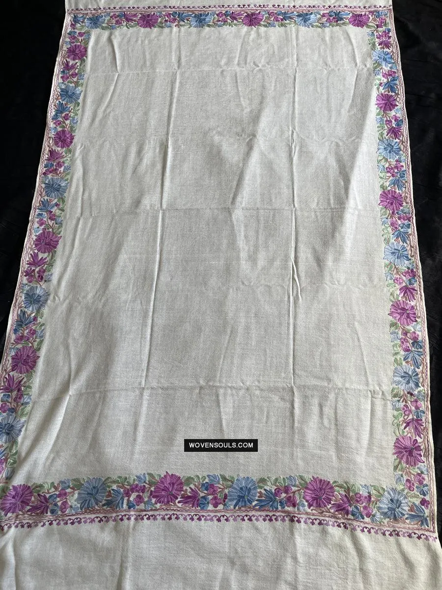 1699 SOLD White Embroidered Stole Shawl - Kashmir