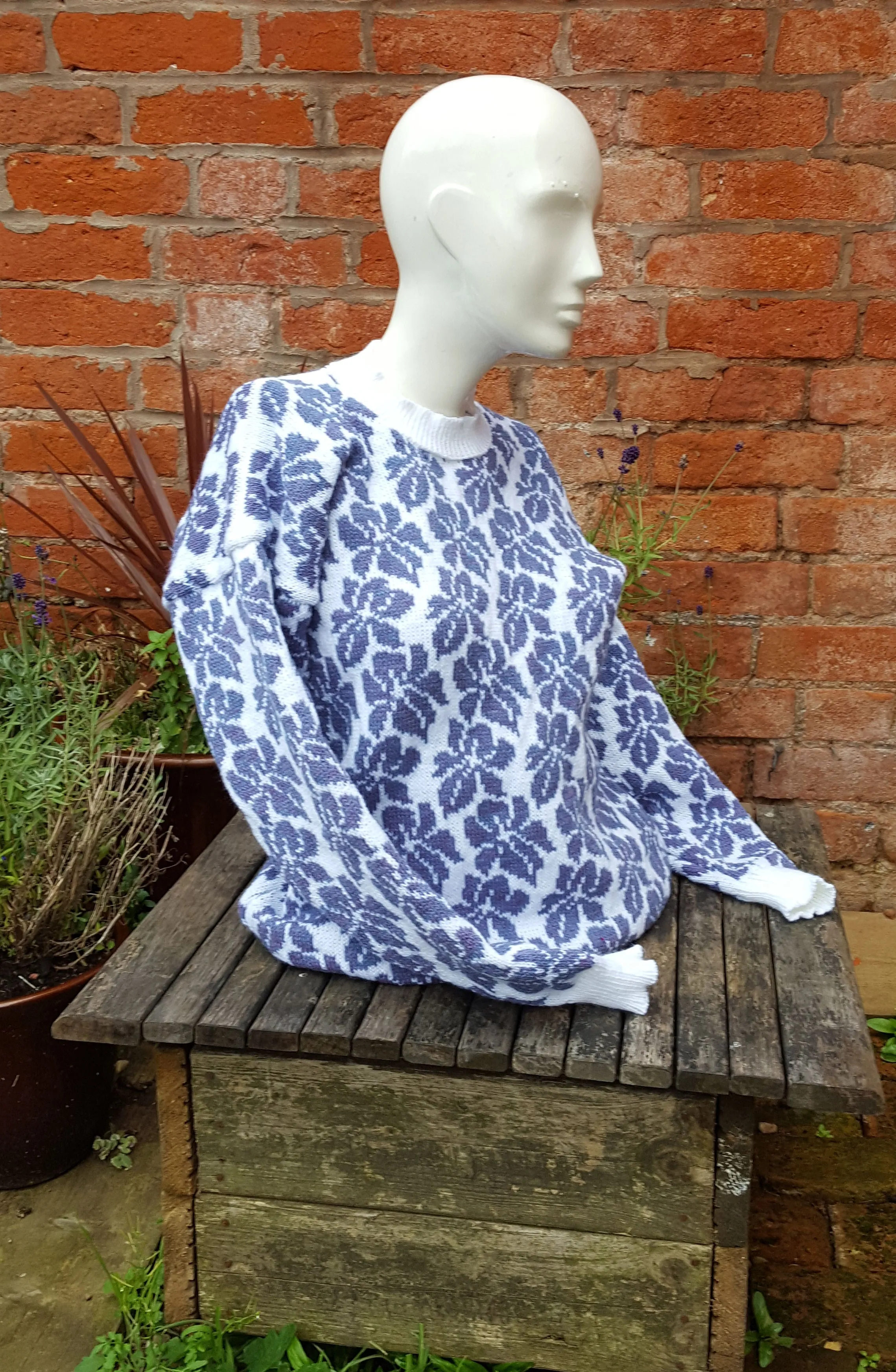 Fair isle sweater, "Iris" Handmade, Ladies size 42/44 16 -18 white & purple, iris design.