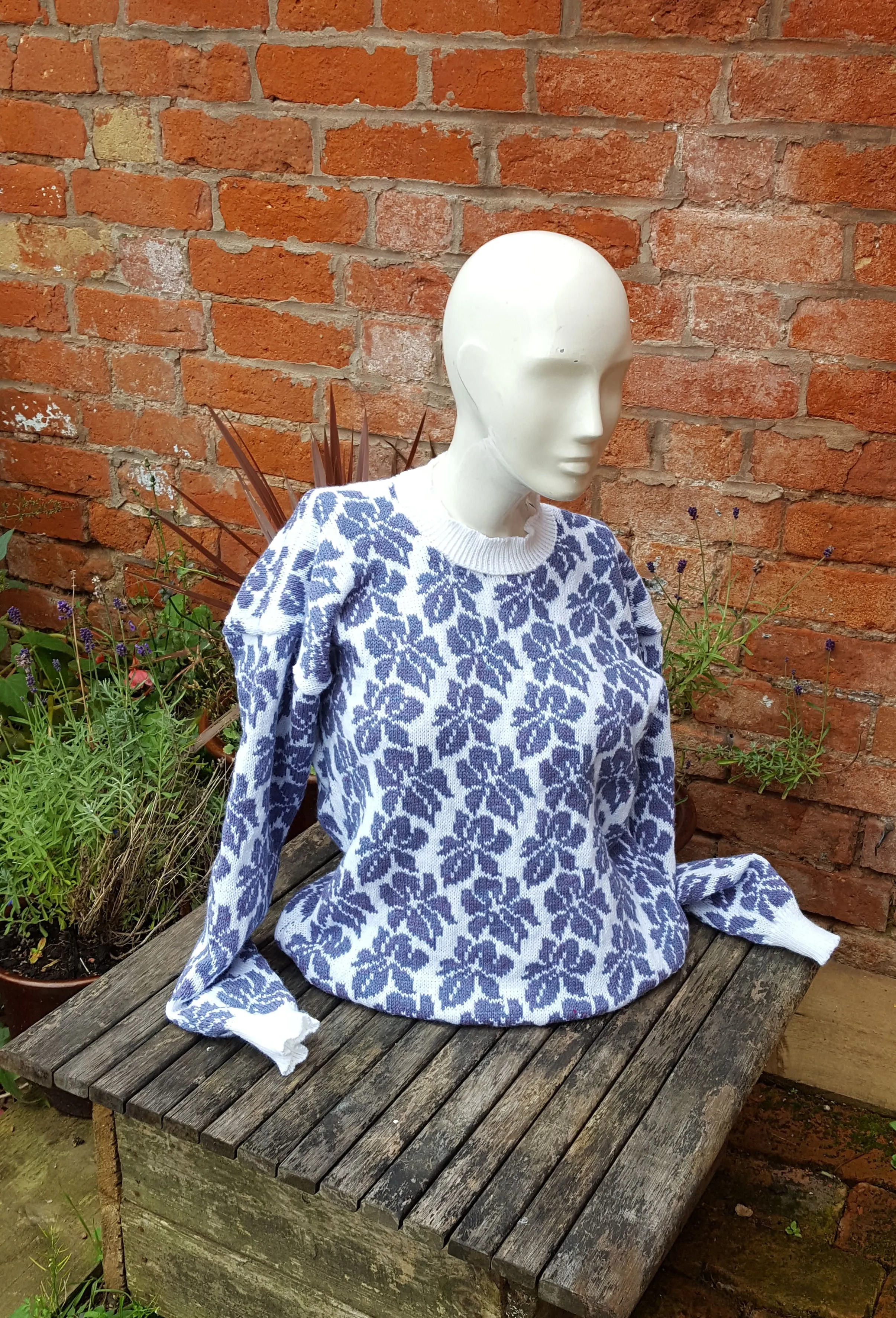 Fair isle sweater, "Iris" Handmade, Ladies size 42/44 16 -18 white & purple, iris design.