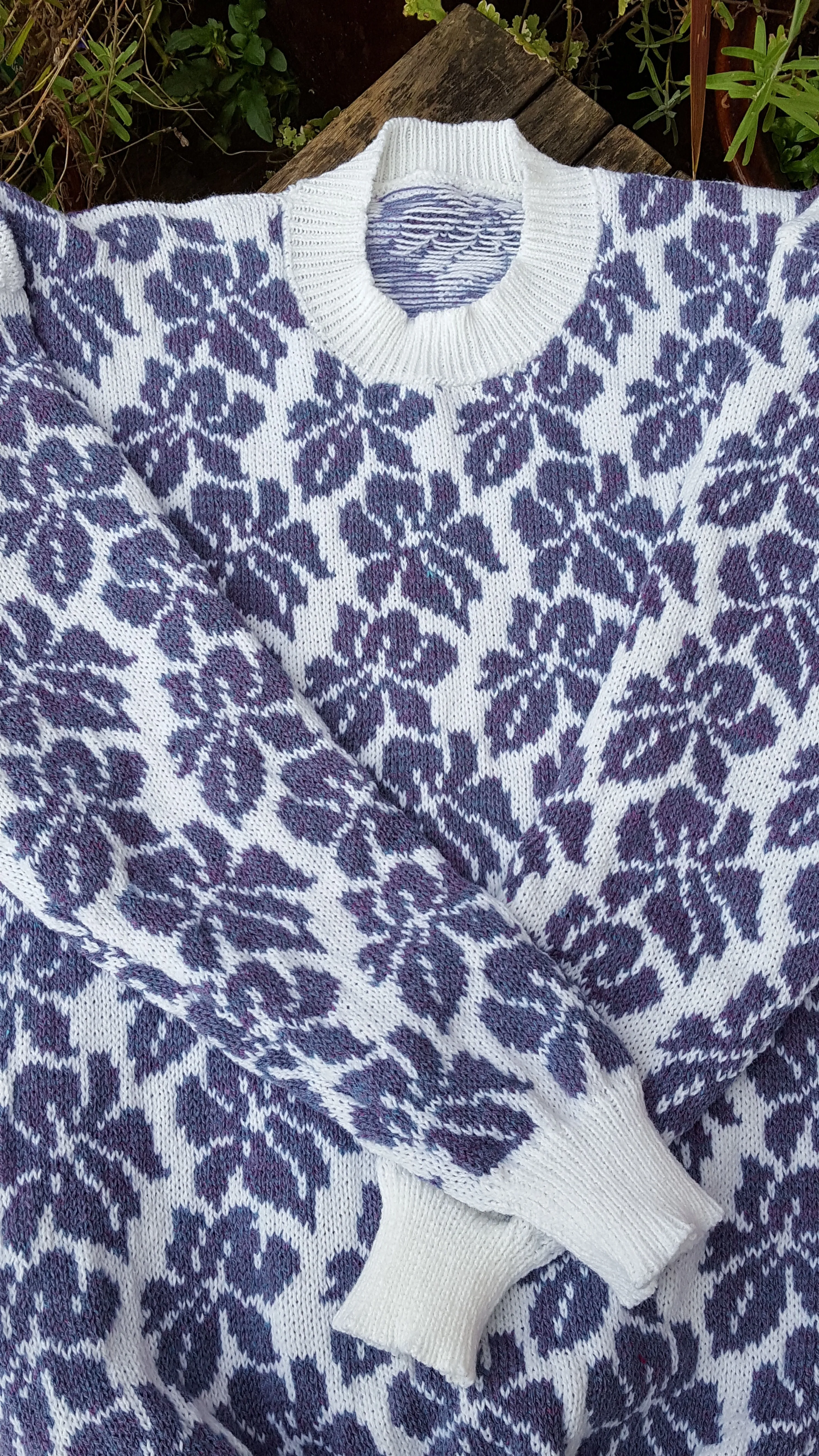 Fair isle sweater, "Iris" Handmade, Ladies size 42/44 16 -18 white & purple, iris design.