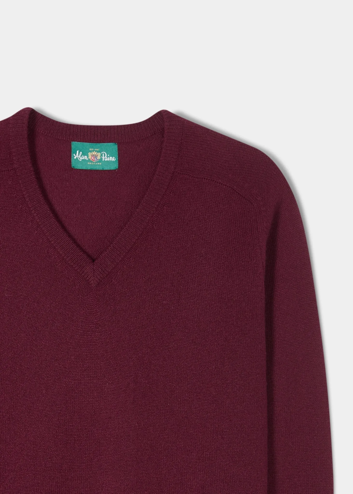 Kilsyth Men's Lambswool Jumper in Bordeaux - Regular Fit