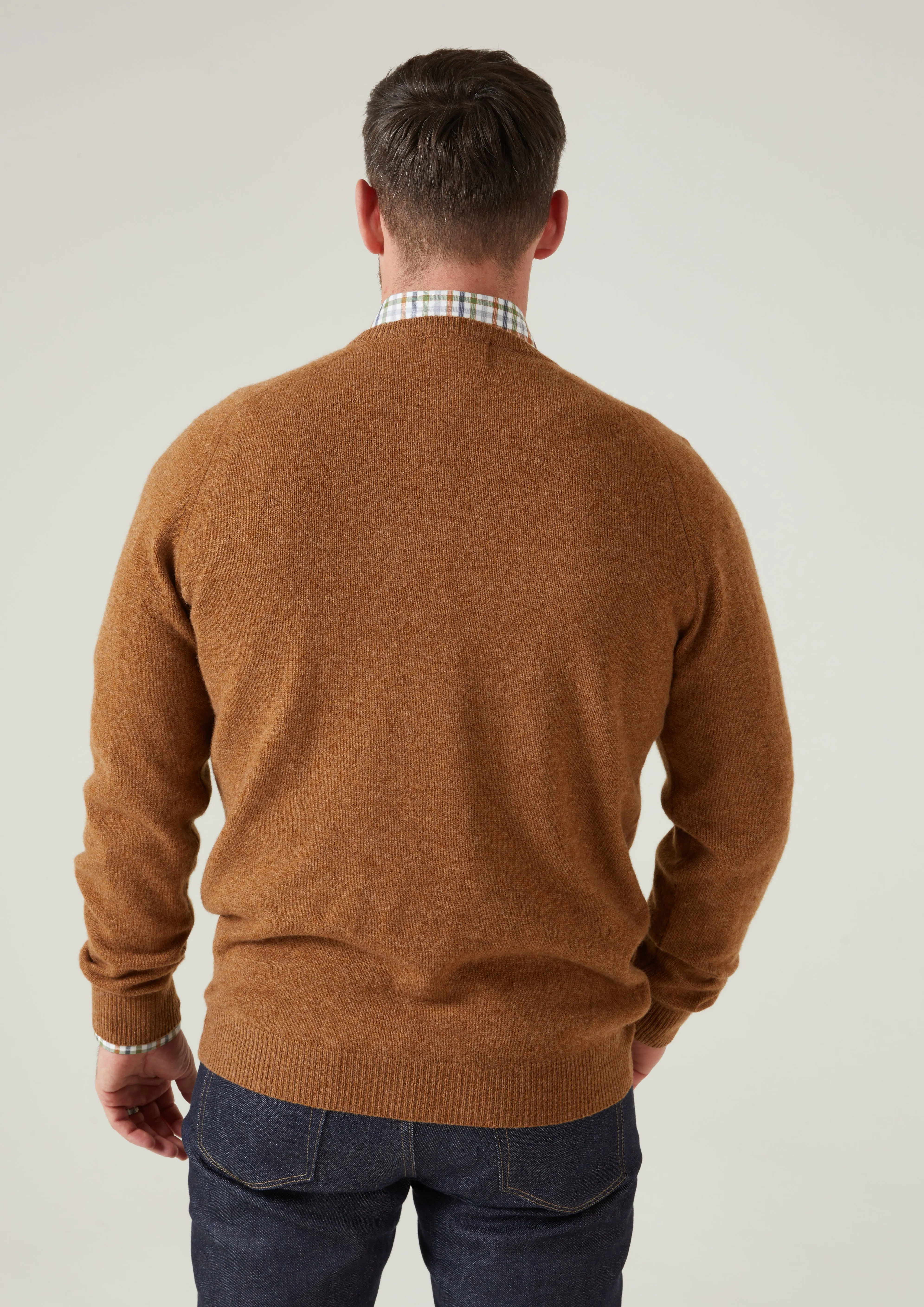Kilsyth Men's Lambswool Jumper in Driftwood - Regular Fit