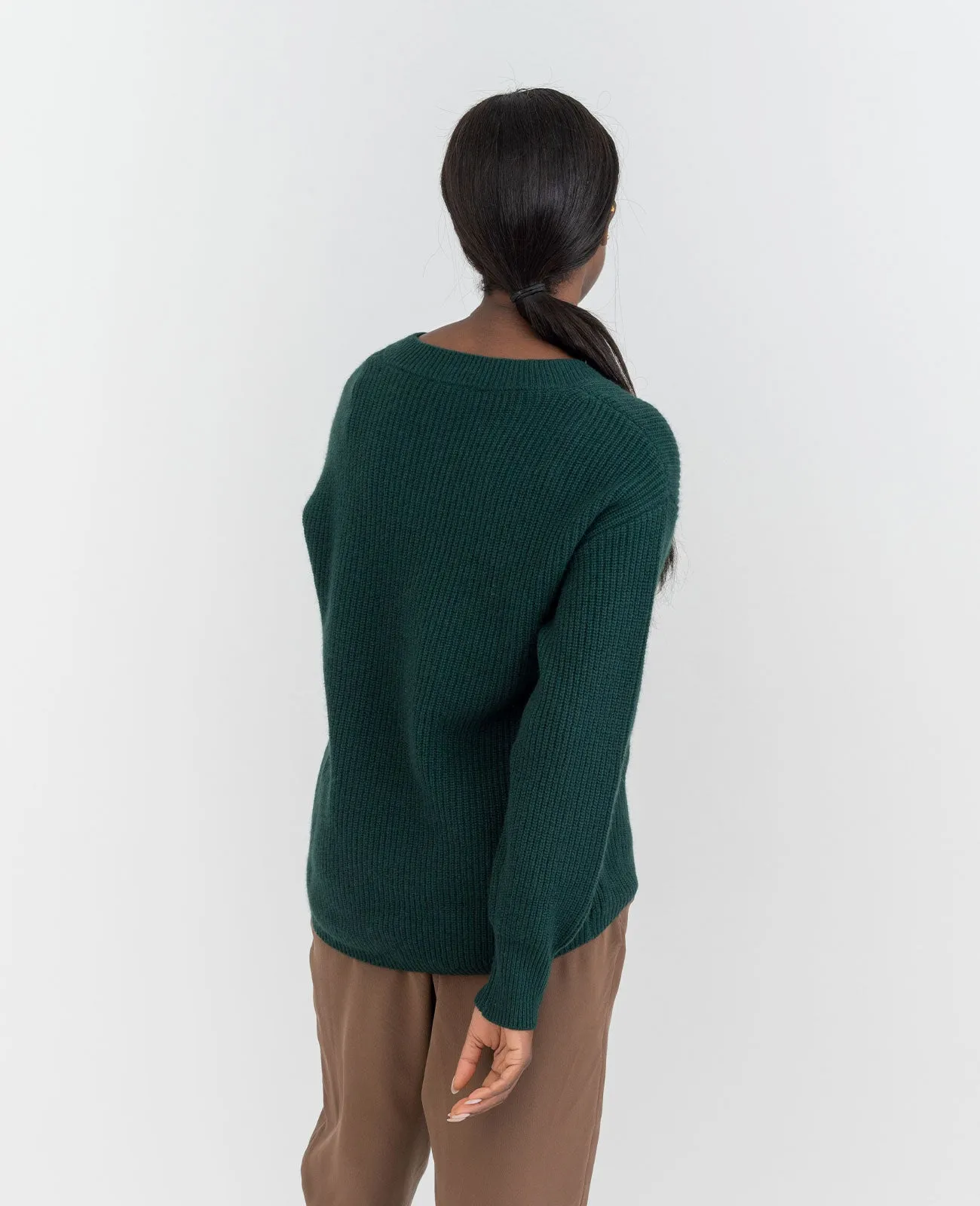 Moving Rib V-Neck Sweater