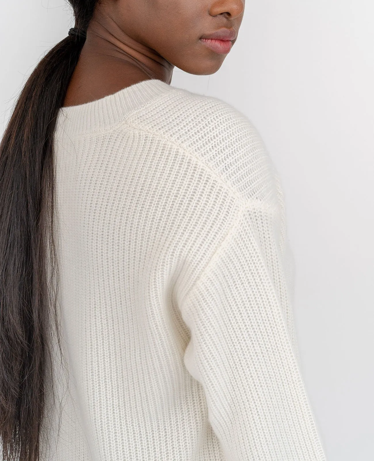 Moving Rib V-Neck Sweater