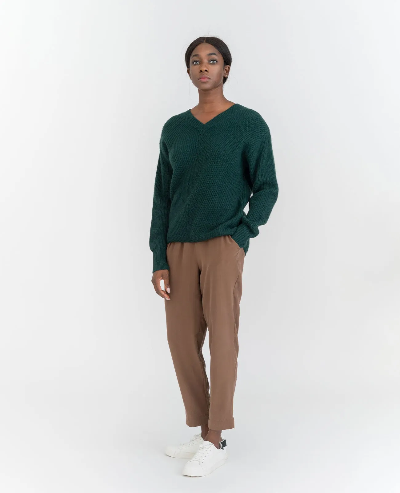 Moving Rib V-Neck Sweater