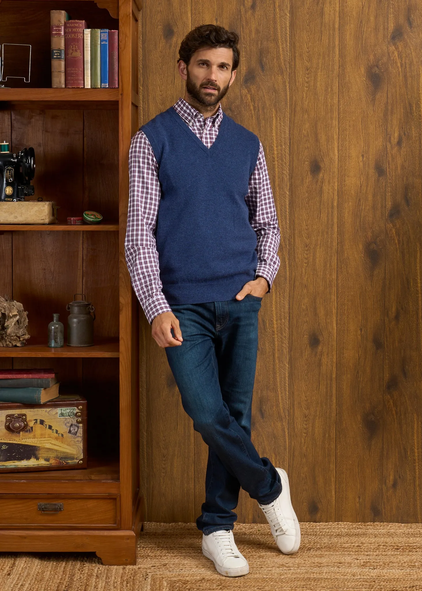Norfolk Men's Lambswool Slipover in Rhapsody - Classic Fit
