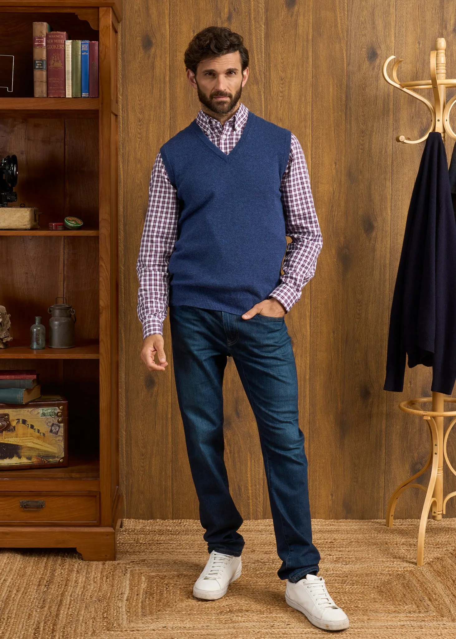 Norfolk Men's Lambswool Slipover in Rhapsody - Classic Fit
