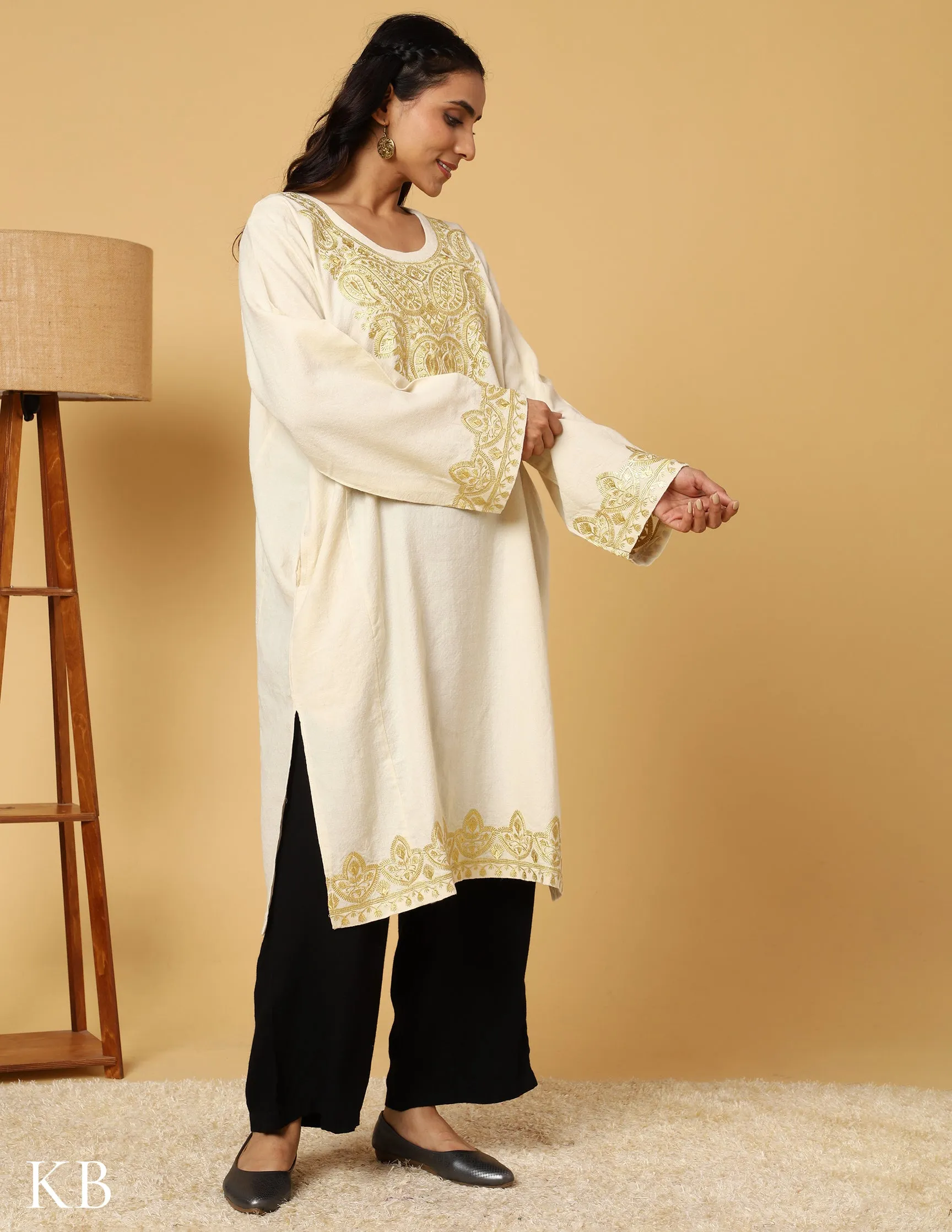 Snowflake White Zari Embroidered Pure Wool Phiran